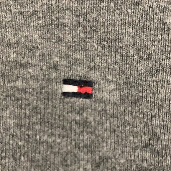 Tommy Crop Top - Picture 2 of 2